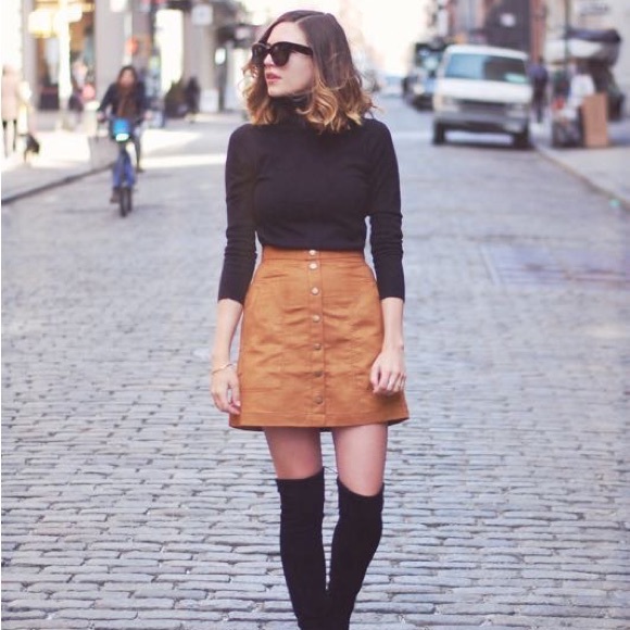H&M Brown Suede Skirt - Picture 3 of 4